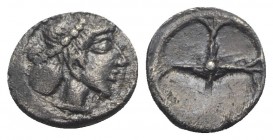 Sicily, Syracuse. Hieron I (478-466 BC). AR Obol (8mm, 0.52g), c. 475-470. Diademed head of Arethusa r. R/ Wheel of four spokes. SNG ANS 116; HGC 2, 1...