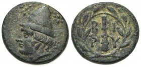 Troas, Birytis, 4th-3rd centuries BC. Æ (18mm, 5.51g, 11h). Head of Kabeiros l., wearing pileos; two stars above. R/ Club within wreath. BMC 1; SNG Co...