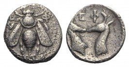 Ionia, Ephesos, c. 390-325 BC. AR Diobol (9mm, 0.95g, 12h). Bee with straight wings. R/ Two confronted stag’s heads. SNG Copenhagen 242-3; SNG Kayhan ...