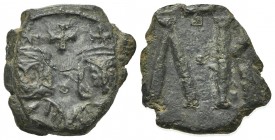 Leo V and Constantine (813-820). Æ 20 Nummi (17mm, 3.76g, 6h). Syracuse, 817-820. Crowned half-length facing busts of Leo V, bearded, and Constantine,...