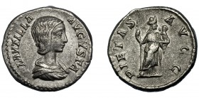PLAUTILA. Denario. Roma (202-205). R/ Pietas a der. con cetro y niño; PIETAS AVGG. AR 3,58 g. 17,1 mm. RIC-367. MBC.
