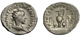 HERENIO ETRUSCO. Antoniniano. Roma (250-251). R/ Instrumentos sacerdotales; PIETAS AVGVSTOTVM. VE 4,59 g. 22,9 mm. RIC-145. MBC/MBC+. Escasa.