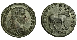JULIANO I. AE-1. Sirmium (361-363). R/ Toro a der.; SECVRITAS REI PVB, marca de ceca BSIRM corona. AE 8,91 g. 28,3 mm. RIC-105. Trazas de limpieza mec...