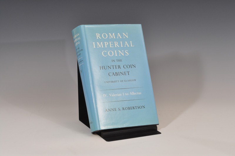 A. S. Robertson, Roman Imperial Coins in the Hunter Coin Cabinet. University of ...