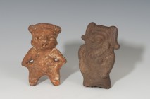 PREHISPÁNICO. Período Formativo Temprano-Medio. Terracota. Lote de dos figuras antropomorfas de diversas épocas y culturas. Altura ambos 11,0 cm.