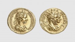 Empire. Caracalla. Rome. AD 201. AV Aureus (7.27g, 12h). RIC 52; Calicó 2849. Lightly toned. With three lovely portraits. Slightly wavy flan, otherwis...