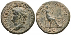 NERO. Dupondio. (Ae. 12.08g \/ 29mm). 66 AD Lugdunum. Ob: IMP NERO CAESAR AVG P MAX TR PP P. Laureate bust to the left of Nero. Rev: SECVRITAS AVGVSTI...