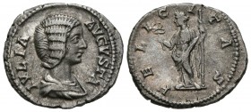 JULIA DOMNA. Denarius. (Ar. 3.44g \/ 19mm). 206 AD Rome. Anv: IVLIA AVGVSTA. Draped bust with hair gathered to the right of Julia Domna. Rev: CONGRATU...