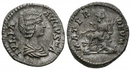 JULIA DOMNA. Denarius. (Ar. 3.69g \/ 19mm). 193-211 AD Rome. Anv: IVLIA AVGVSTA. Bust draped to the right of Julia Domna. Rev: MATER DEVM. Cibeles sea...