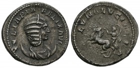 JULIA DOMNA. Antoninian. (Ar. 4.99g \/ 23mm). 215-217 AD Rome. Anv: IVLIA PIA FELIX AVG. Diademic and draped bust to the right of Julia Domna on cresc...