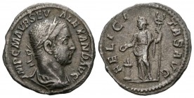 SEVERUS ALEXANDER. Denarius. (Ar. 2.52g \/ 19m). 228 AD Rome. Anv: IMP CM AVR SEV ALEXAND AVG. Laureate and draped bust to the right of Alejandro Seve...