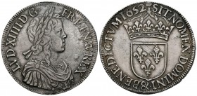 FRANCE, Louis XIV (1643-1715). 1 Ecu. (Ar. 27.30g \/ 40mm). 1652. Aix &. (Gadoury 202 var). Separate crown. XF.