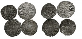MEDIEVAL COIN. Nice set formed by 4 fleeces of Alfonso VIII, Alfonso X, Alfonso XI and Juan II. Includes pieces with and without visible mint. Differe...