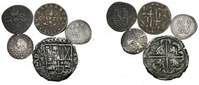 SPANISH MONARCHY. Set of 5 coins, 3 silver and 2 bronze, from different Spanish kings. TO EXAMINE.