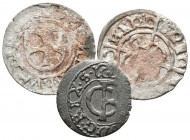 FOREIGN CURRENCIES. Lot consisting of 3 medieval coins from different countries. TO EXAMINE.