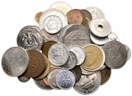 FOREIGN CURRENCIES. Lot consisting of 65 coins from different countries. TO EXAMINE.