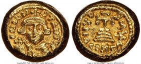 Constans II Pogonatus (AD 641-668). AV solidus (11mm, 4.37 gm, 6h). NGC AU 5/5 - 4/5. Carthage, Indictional Year 4 (AD 645/6). D N CONSTA-NTINO P P A,...