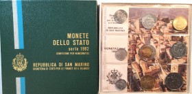 San Marino. Serie divisionale annuale 1982 Le conquiste sociali. Con moneta da 500 lire in Ag.