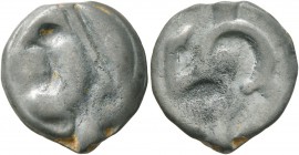 CELTIC, Central Gaul. Aedui . 50-30 BC. Cast unit (Potin, 20 mm, 4.04 g). Celticized head to left. Rev. Stylized 'hippocamp' right. D&T 3202. LT 2935....