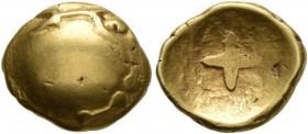 CELTIC, Central Europe. Vindelici . 2nd-1st century BC. 1/4 Stater (Gold, 11 mm, 1.85 g), 'Regenbogenschüsselchen', Stern Type. Blank convex surface, ...