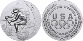 USA medal Olympics 1984
46.66 g. 46mm. Silver. Official Commemorative medal of 1984 Los Angeles Olympics. The medal was designed by world-famous surr...