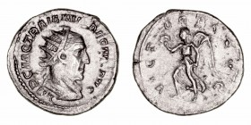 Imperio Romano
Trajano Decio
Antoniniano. AR. (249-251). R/VICTORIA AVG. 3.81g. RIC.7. MBC.