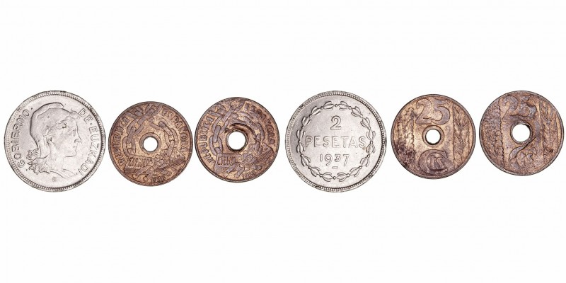 La Peseta
II República
Lote de 3 monedas. 25 Céntimos 1938 (2) y 2 Pesetas 193...