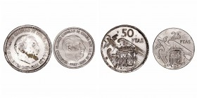 La Peseta
Estado Español
Lote de 2 monedas. 25 Pesetas 1957 y 50 Pesetas 1957 *59 (falsa de época). BC a BC-.