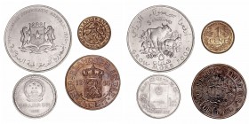 Monedas Extranjeras
Lotes de Conjunto
Lote de 4 monedas. Antillas Holandesas Cent 1963, India Holandesa 2 1/2 Cents 1945, China Yuan 1992 y Somalia ...
