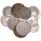Monedas Extranjeras
Lotes de Conjunto
Lote de 13 monedas. AR/AE/Cuproníquel. Argelia (3), Libia, Marruecos (5, una de plata) y Túnez (4). MBC a BC....