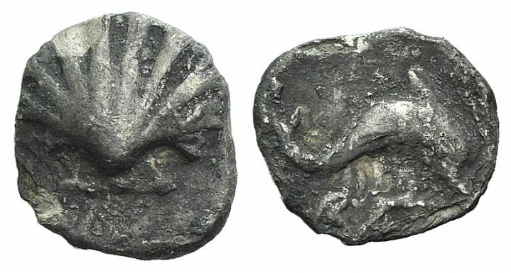 Southern Apulia, Tarentum, c. 325-280 BC. AR Hemilitron (10mm, 0.39g, 11h). Shel...