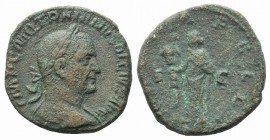 Trajan Decius (249-251). Æ Sestertius (27mm, 20.19mm, 6h). Rome, 249-251. Laureate, draped and cuirassed bust r. R/ Dacia standing l., holding standar...