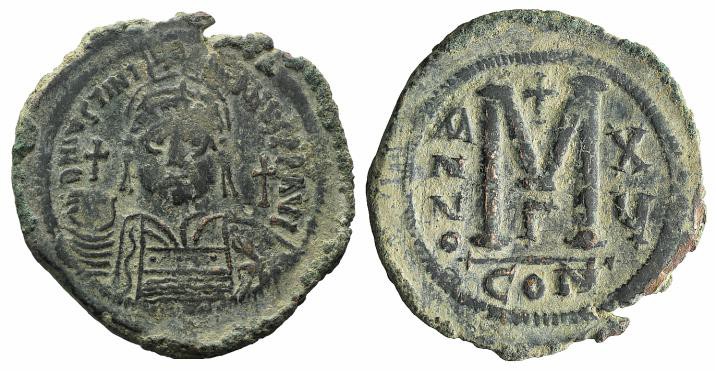 Justinian I (527-565). Æ 40 Nummi (40mm, 23.37g, 7h). Constantinople, year 15 (5...