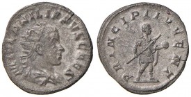 Filippo II (244-249) Antoniniano - R/ Filippo stante a d. – RIC 218 MI (g 3,08) Frattura del tondello
qBB/BB