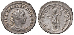 Filippo II (244-249) Antoniniano - R/ Filippo stante a s. – RIC 219 AG (g 3,58)
SPL