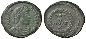 Gioviano (363-364) Maiorina (Sirmium) Busto diademato a d. – R/ Scritta in corona – RIC 118 AE (g 2,38)
BB+