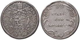 Innocenzo XI (1676-1689) Mezza piastra A. VII – Munt. 49 AG (g 15,82) Foro otturato. Screpolature al R/
BB