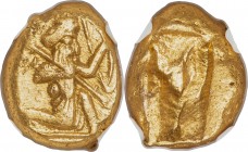 ACHAEMENID PERSIA. Xerxes II-Artaxerxes II (5th-4th centuries BC). AV daric (15mm, 8.33 gm). NGC Choice AU 5/5 - 4/5. Lydo-Milesian standard. Sardes m...
