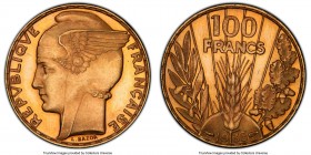 Republic gold Proof "Bazor" 100 Francs 1935 PR64 Cameo PCGS, Paris mint, KM880, Fr-598, Gad-1148. Obv. Winged head of the Republic left. Rev. Ear of c...