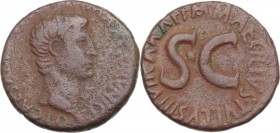 Augustus (27 B.C - 14 AD). AE As. Augustus. M. Maecilius Tullus, moneyer. Struck 7 BC. Bare head right. / Legend around large SC. RIC I (2nd ed.) 435....