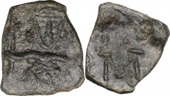 Justinian II (First Reign, 685-695). AE Follis. Syracuse mint. Emperor standing facing, crowned, holding cross and globus cruciger. / Large M (mark of...