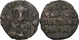 Constantine VII Porphyrogenitus, with Romanus I (920-944). AE Follis. Constantinople mint. Struck 931-944. Crowned and draped facing bust of Romanus, ...