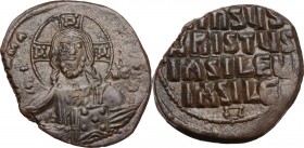 Anonymous Folles. temp. Basil II & Constantine VIII (circa 976-1025). AE Follis. Constantinople mint. Bust of Christ Pantokrator facing. / + IҺSЧS/XRI...