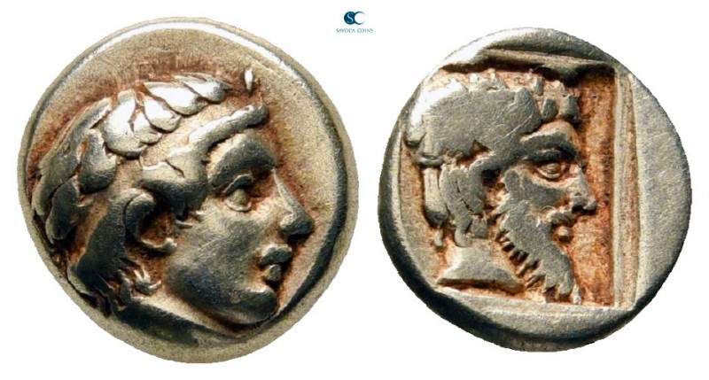 Lesbos. Mytilene circa 454-428 BC. 
Hekte E

9 mm, 2,55 g

Young male head ...
