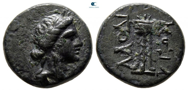 Phrygia. Laodikeia ad Lycum circa 100-27 BC. 
Bronze Æ

14 mm, 3,51 g

Laur...