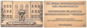 RICCIONE
Durante Repubblica Italiana, dal 1946.
Placchetta 1988 opus Lorioli. 
Æ gr. 87,19 mm 66,3x42
Dr. Veduta del Palazzo del Turismo; in eserg...