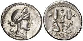 (46-45 a.C.). Julio César. Denario. (Spink 1404) (S. 13) (Craw. 468/1). 3,97 g. EBC-.