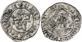 Enrique IV (1454-1474). Toledo. 1/2 real. (AB. falta). 1,43 g. Gráfila circular en anverso y tetralobular en reverso. Rara y más así. MBC+.