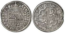 1589. Felipe II. Segovia. 8 reales. (Cal. 209 var). 26,45 g. Acueducto de dos pisos, seis arcos en el primero y cinco en el segundo. Siete flores de l...