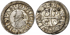 1611. Felipe III. Barcelona. 1/2 croat. (Cal. 534). 1,50 g. Rara puntuación de anverso. Bella. Brillo original. EBC+.